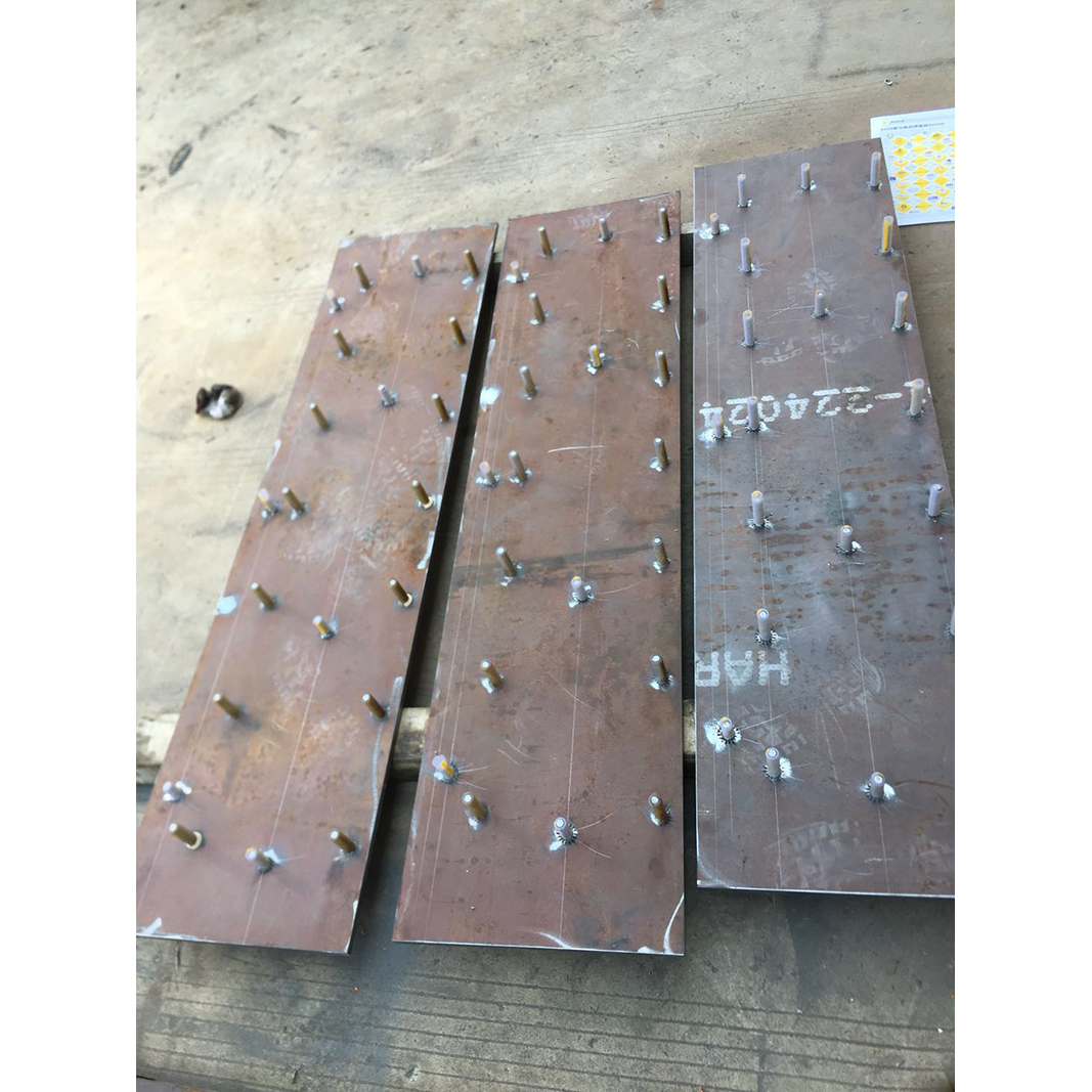 戴纳派克SD2550摊铺机熨平板底板