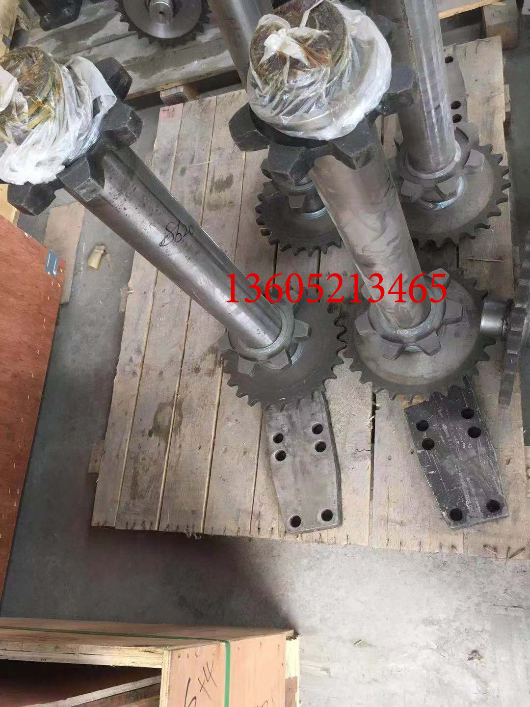 陕建ABG8620摊铺机输料轴总成