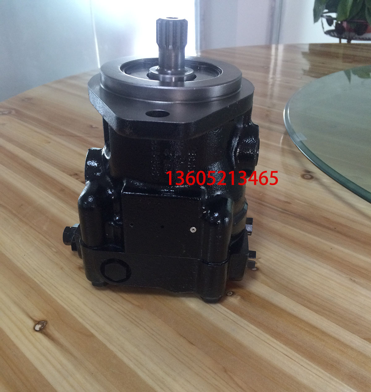 戴纳派克CC624HF压路机振动马达，进口马达