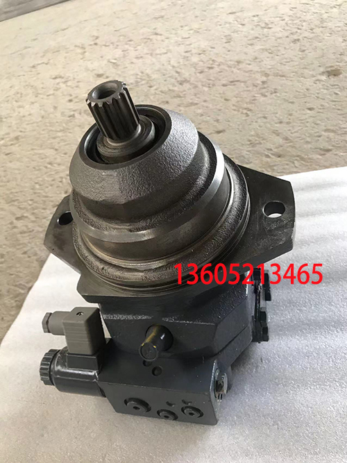 摊铺机行走马达14261333