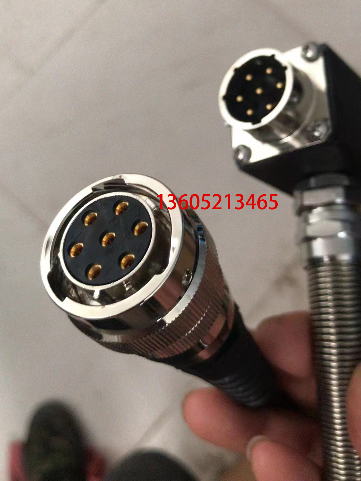 福格摊铺机连接线方头7针-7孔 福格摊铺机连接线方头7针-7孔